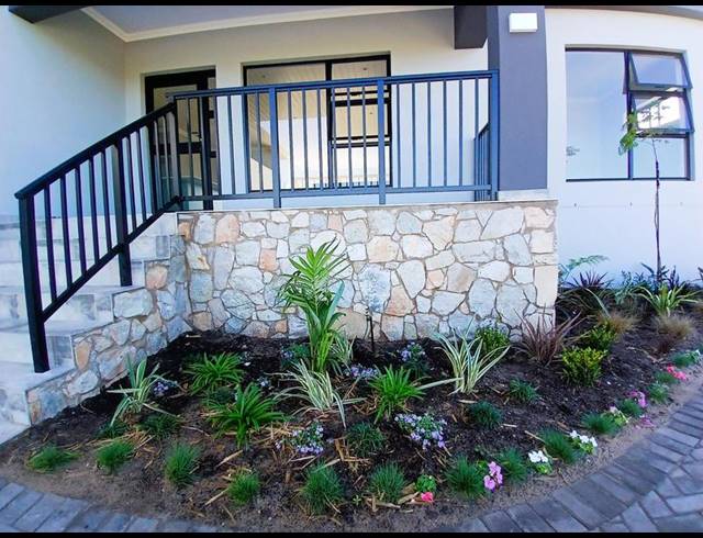 3 BEDROOM HOUSE FOR SALE IN STILBAAI-WES